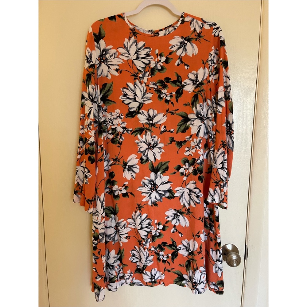 Orange floral tunic from Modanisa. Size 8.